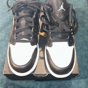Air Jordan 1 Low Boys Black and White Sneakers